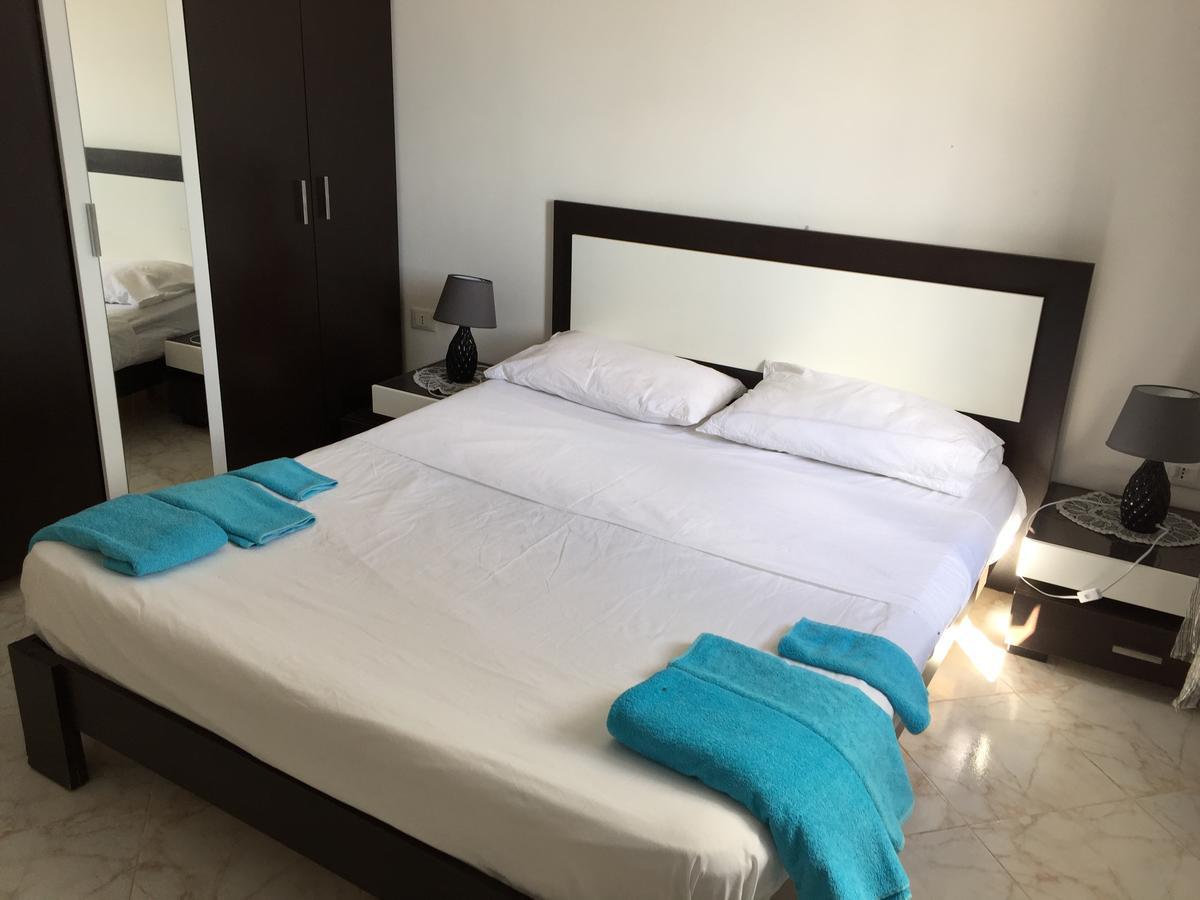 Dar Ezzahra Villa Tozeur Buitenkant foto
