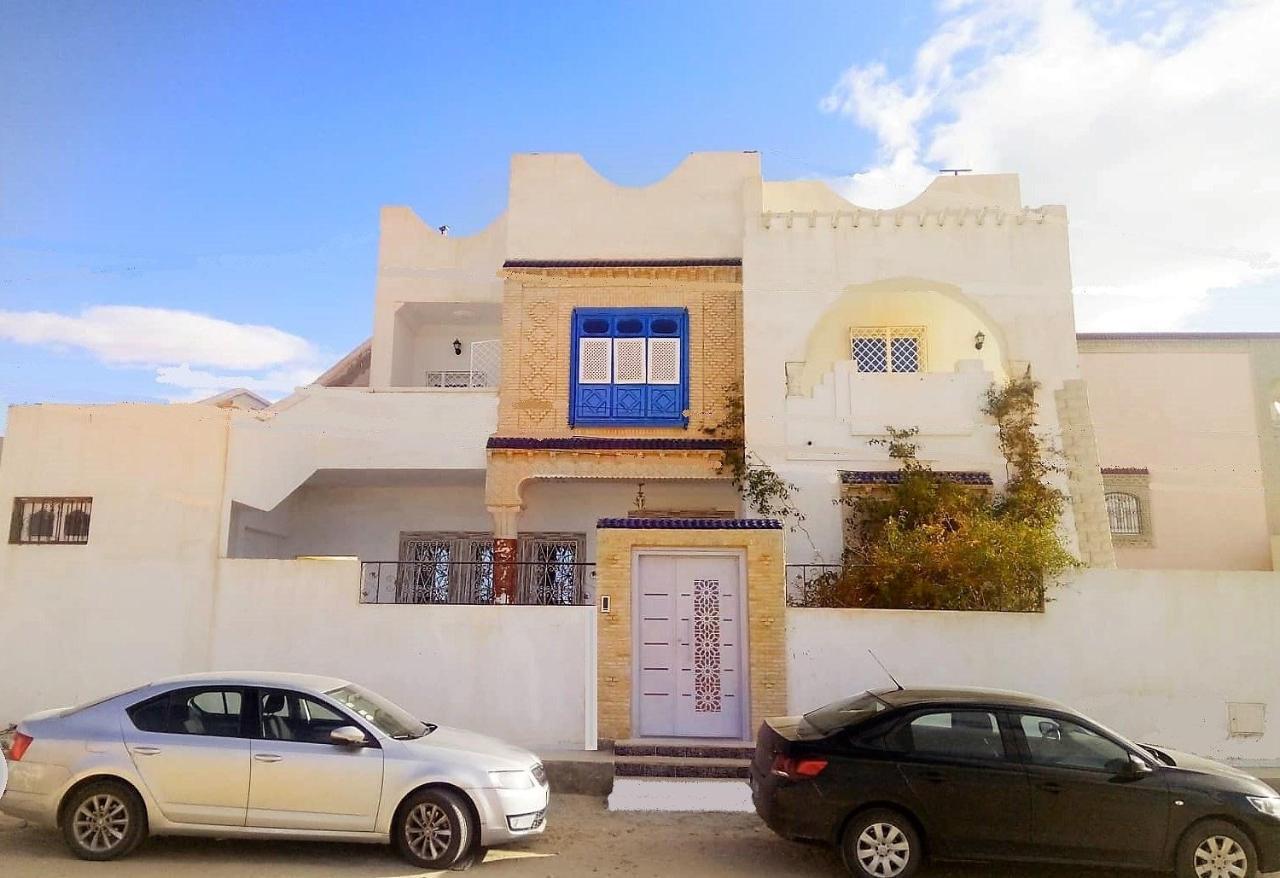 Dar Ezzahra Villa Tozeur Buitenkant foto