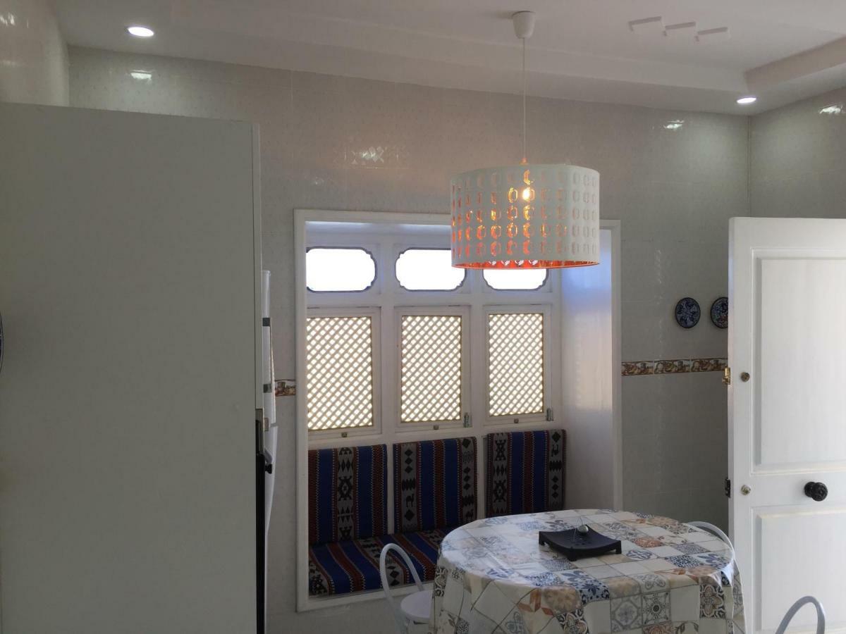 Dar Ezzahra Villa Tozeur Buitenkant foto
