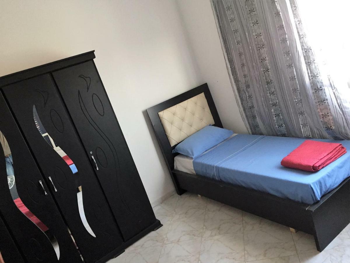 Dar Ezzahra Villa Tozeur Buitenkant foto