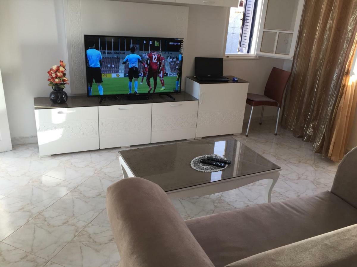 Dar Ezzahra Villa Tozeur Buitenkant foto